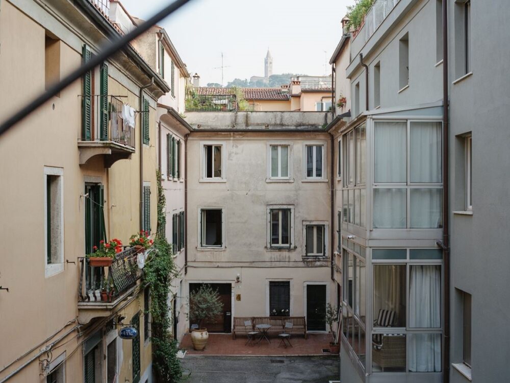 balkon oszklony w bloku